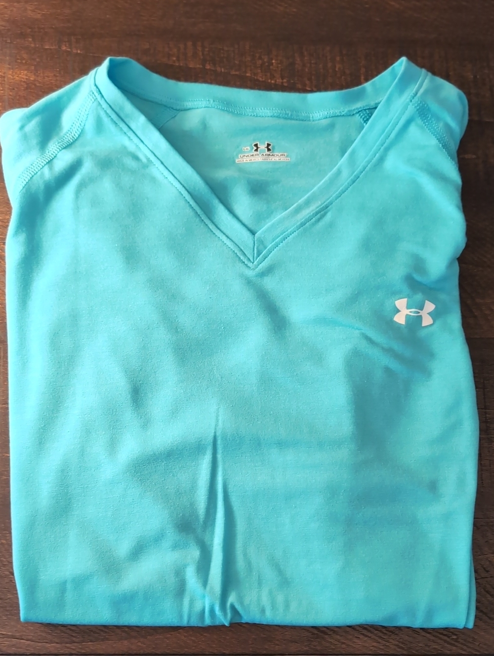 Under Armour Girls' Turquoise V-Neck Performance Top